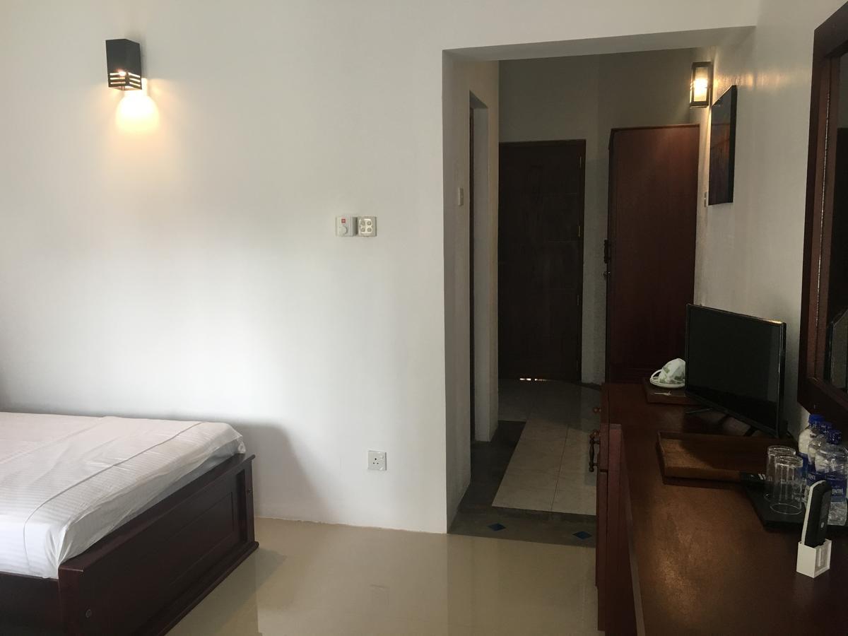 Villa A50 เนกอมโบ ภายนอก รูปภาพ