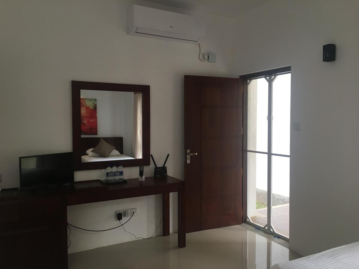 Villa A50 เนกอมโบ ภายนอก รูปภาพ