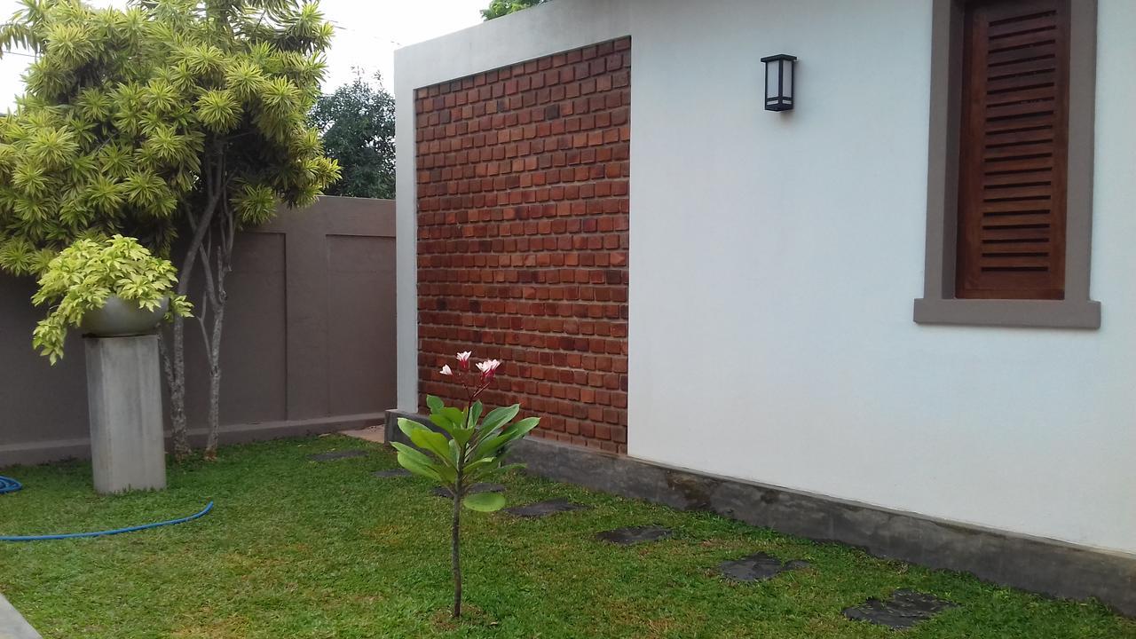 Villa A50 เนกอมโบ ภายนอก รูปภาพ