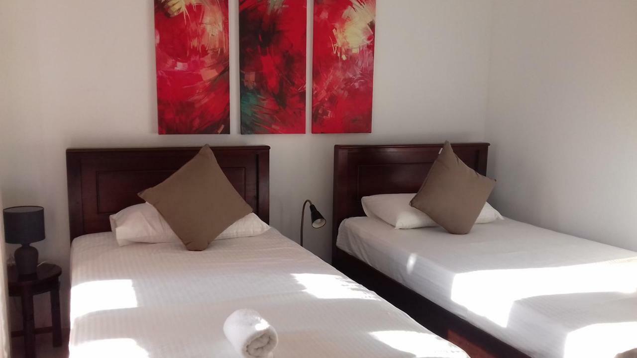 Villa A50 เนกอมโบ ภายนอก รูปภาพ